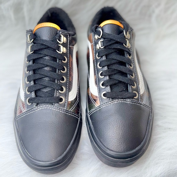 Vans Old Skool MTE Black/Camo All-Weather Sneakers - Men 7/ Wmns 8.5 VN0A348F2TI - Picture 5 of 8